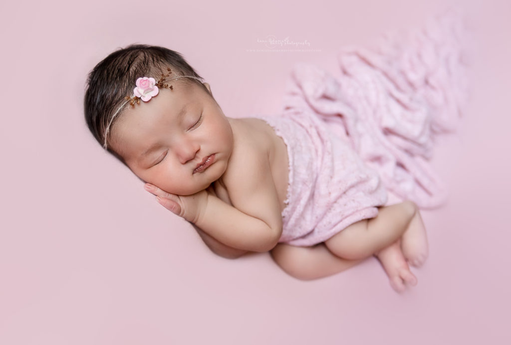 in home newborn photography dallas 