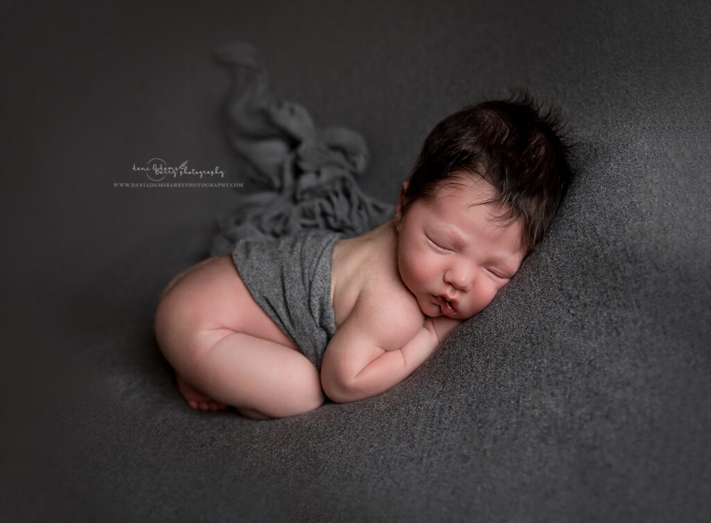 newborn in home session dallas tx