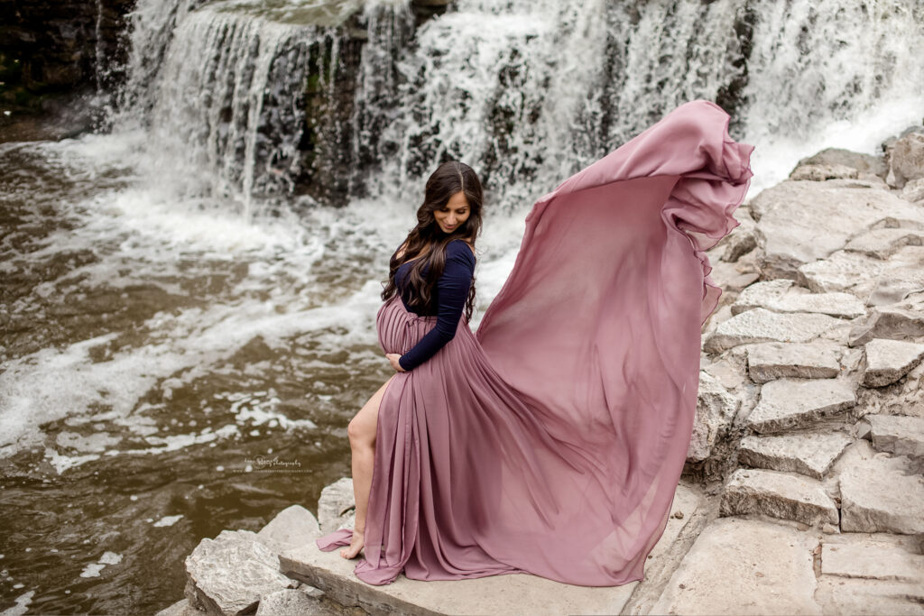 maternity photos dallas tx waterfall