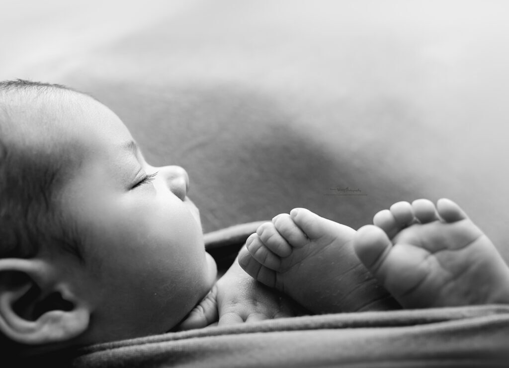 newborn moon photos