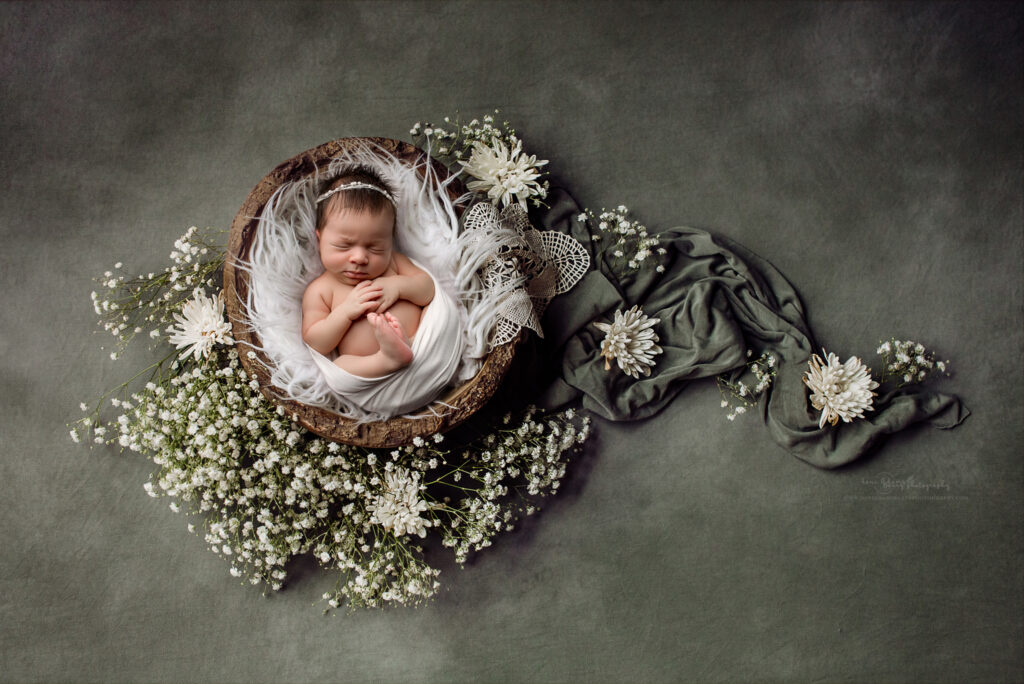 floral woodland newborn photos