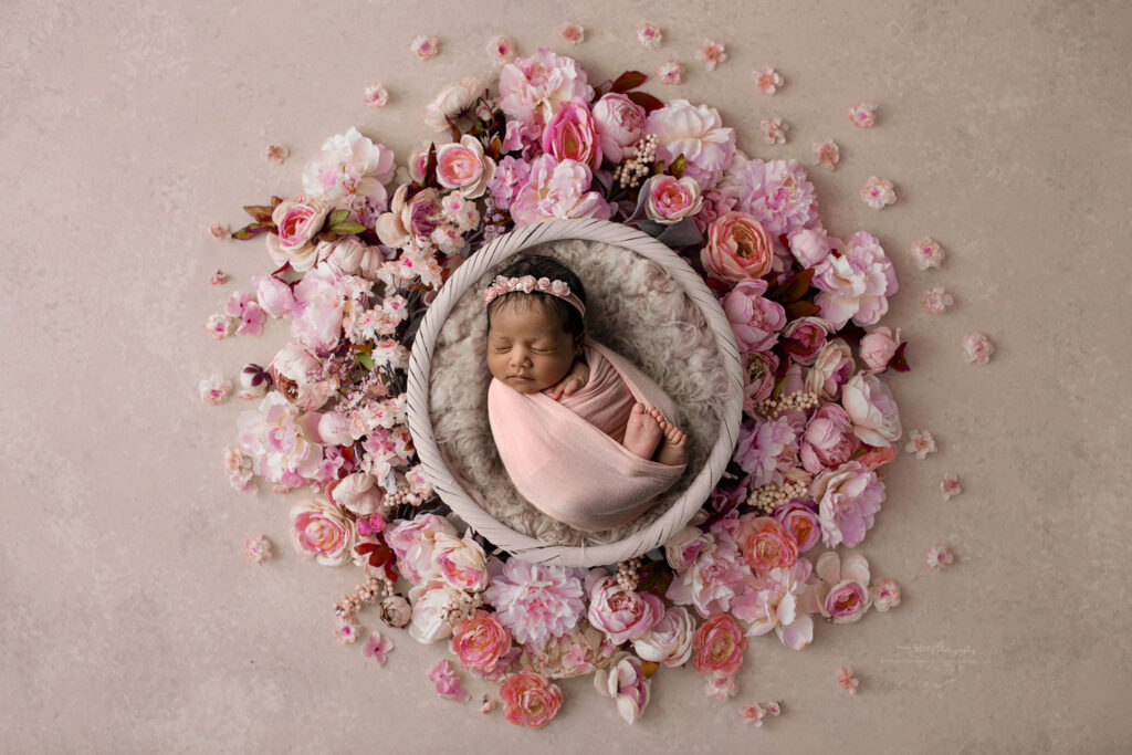 floral newborn photo
