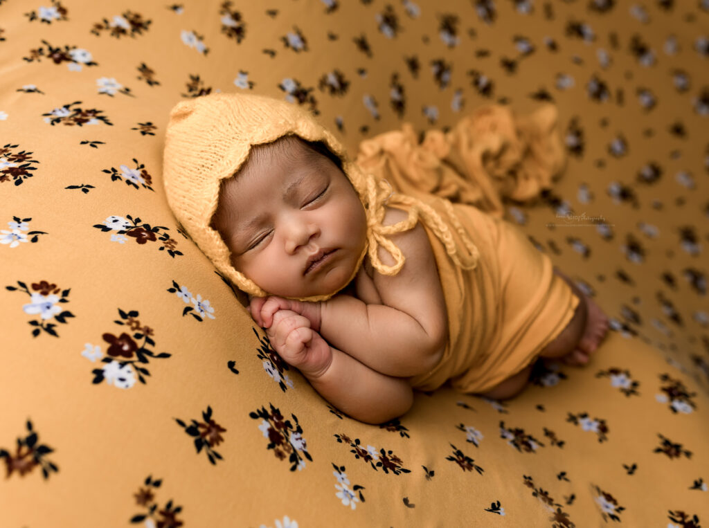 yellow flower newborn photos
