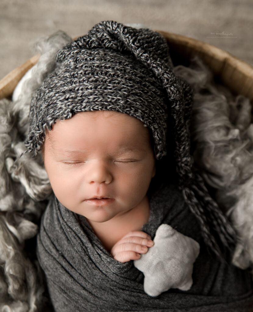 grey moon and star newborn boy photography2