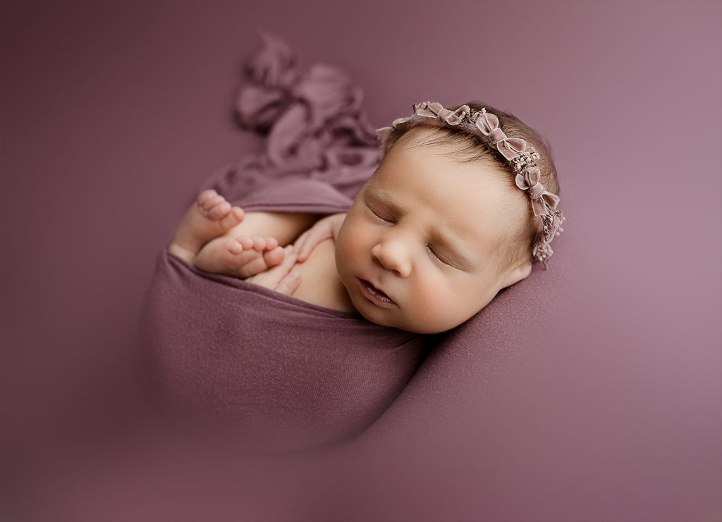 earthy floral newborn photography3
