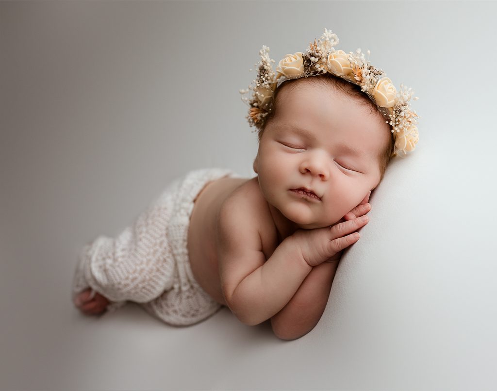 earthy floral newborn photos6