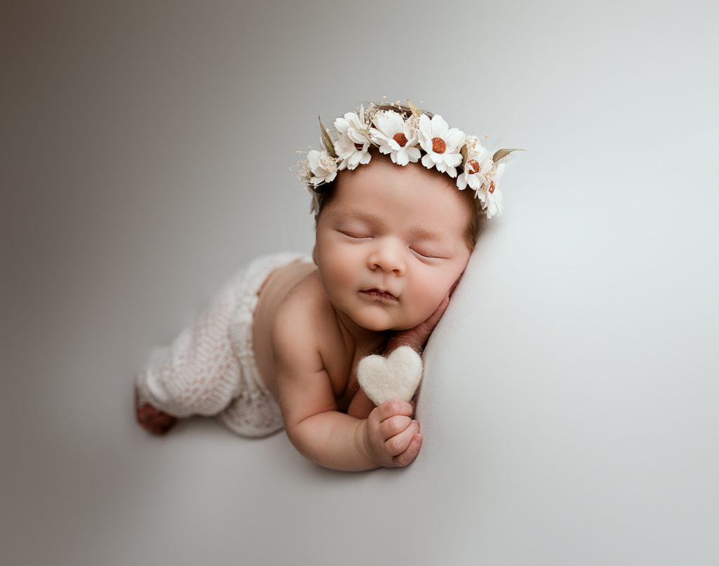 earthy floral newborn photos7