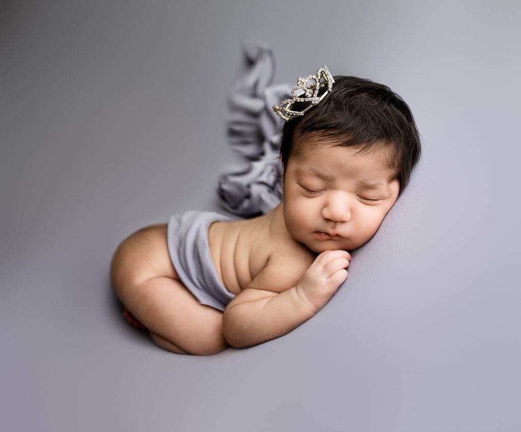 mauve newborn theme2