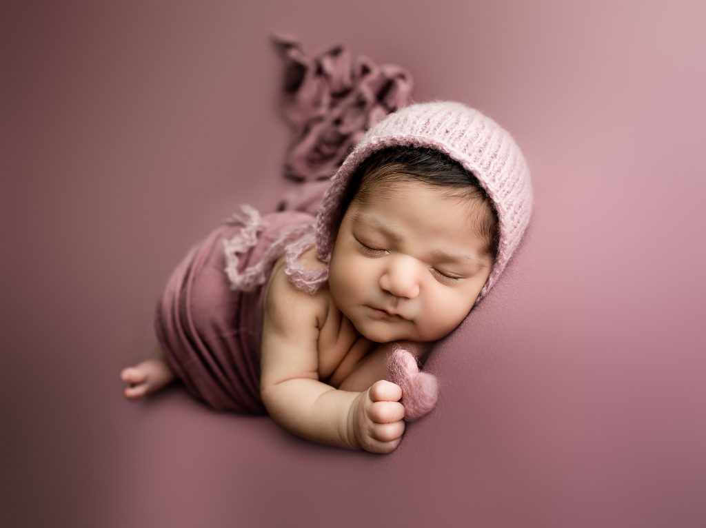 mauve newborn theme5
