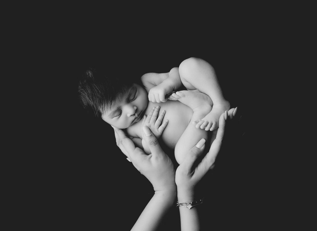 newborn girl photo ideas 11
