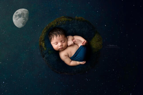 earth newborn portraits
