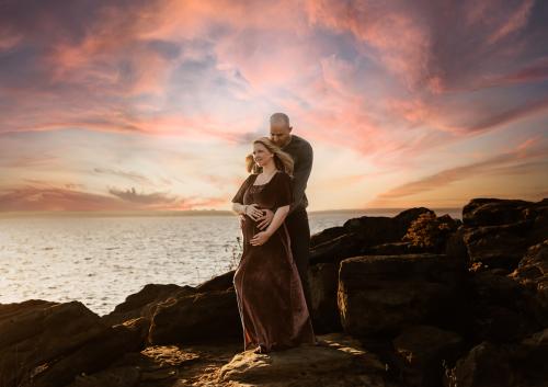 magical-sunset-maternity-couples-photos